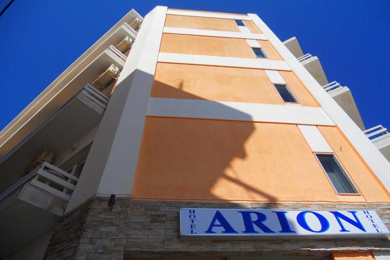 Arion Hotel 루트라키 외부 사진